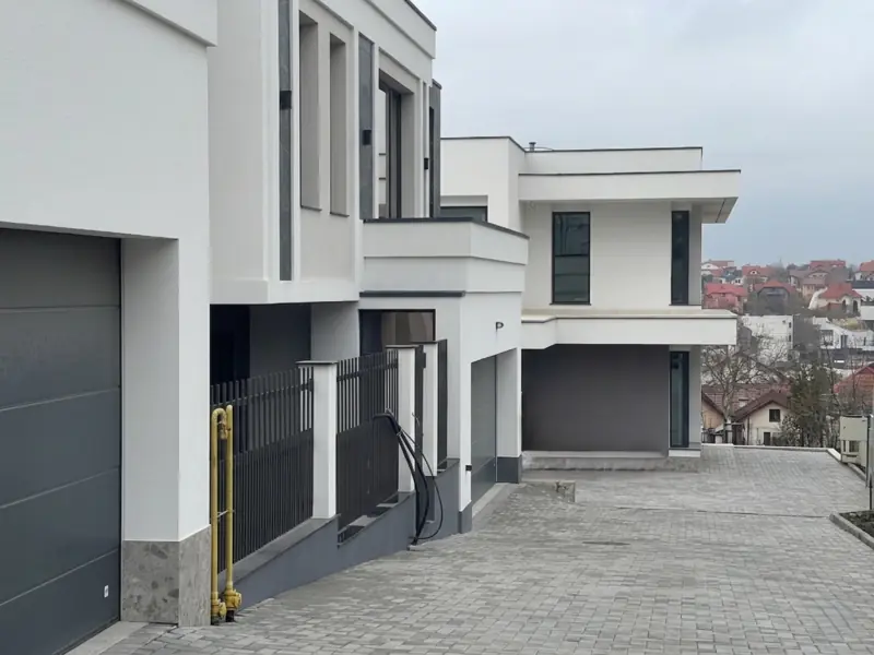 Smart Home — Chikago Residence